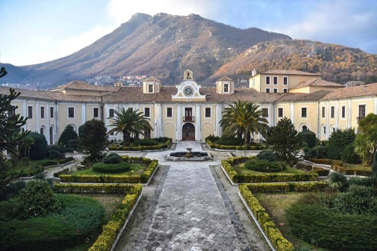 Giornate Fai d'autunno 2024 in Campania Giornate Fai- Palazzo Abbaziale di Loreto